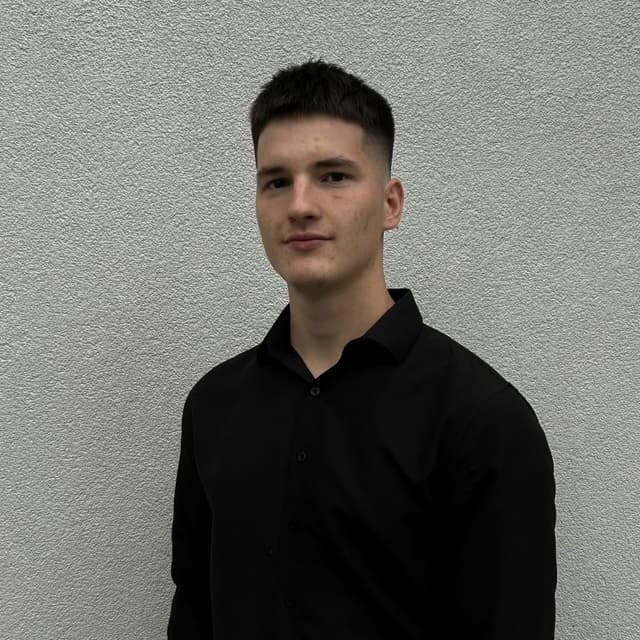 Евгений Павлов.jpg
